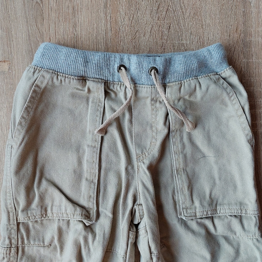 2010 guc/play Mini Boden khakis size 5 - Picture 6 of 16